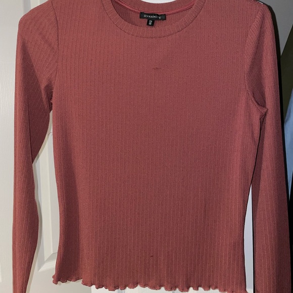 Ruffled top - Picture 2 of 2